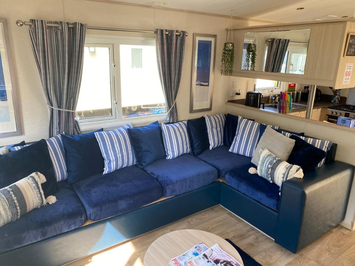 Tranquil Breaks Ltd Villa Prestatyn Bagian luar foto