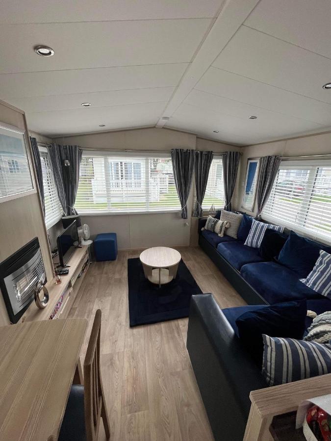 Tranquil Breaks Ltd Villa Prestatyn Bagian luar foto